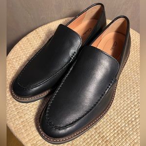 Clarks Atticus Edge Black Loafer 8.5M new in box